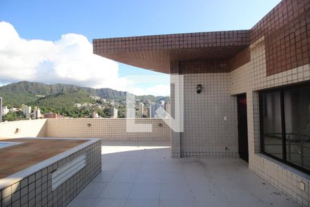 Apartamento à venda com 230m², 4 quartos e 3 vagasTerraço 