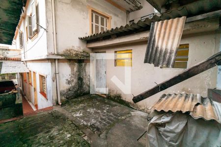 Casa à venda com 400m², 3 quartos e 4 vagas Casa à venda com 400m², 3 quartos e 4 vagasCasa 1 - Lavanderia