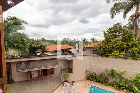 Casa à venda com 500m², 4 quartos e 4 vagasVista do Quarto 2 - Suíte