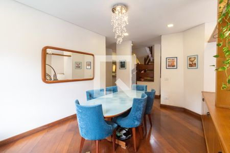 Casa à venda com 500m², 4 quartos e 4 vagasSala de Jantar