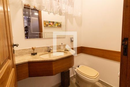 Casa à venda com 500m², 4 quartos e 4 vagasLavabo