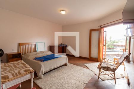 Casa à venda com 500m², 4 quartos e 4 vagasQuarto 4 - Suíte