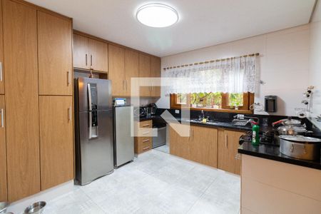 Casa à venda com 500m², 4 quartos e 4 vagasCozinha