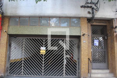 Apartamento à venda com 70m², 1 quarto e sem vagaFachada