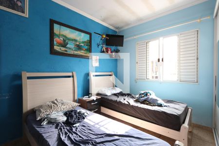 Casa à venda com 242m², 2 quartos e 4 vagasQuarto 2