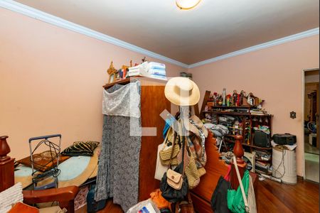 Casa à venda com 170m², 5 quartos e 4 vagas Casa à venda com 170m², 5 quartos e 4 vagasQuarto 3