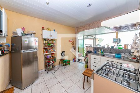 Casa à venda com 170m², 5 quartos e 4 vagas Casa à venda com 170m², 5 quartos e 4 vagasCozinha 2