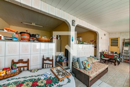 Casa à venda com 170m², 5 quartos e 4 vagas Casa à venda com 170m², 5 quartos e 4 vagasVaranda 2