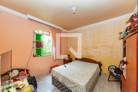 Casa à venda com 170m², 5 quartos e 4 vagas Casa à venda com 170m², 5 quartos e 4 vagasQuarto 2