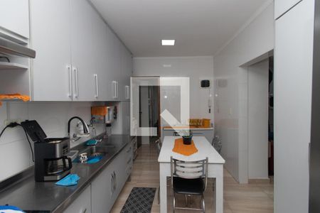Apartamento à venda com 248m², 5 quartos e 1 vagaCozinha