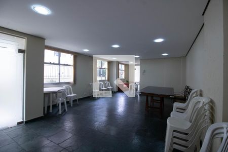 Apartamento à venda com 63m², 2 quartos e 1 vagaÁrea comum