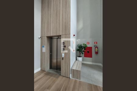 Apartamento à venda com 120m², 2 quartos e 2 vagasElevador
