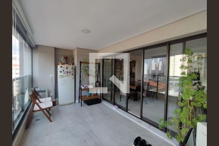 Apartamento à venda com 120m², 2 quartos e 2 vagasVaranda