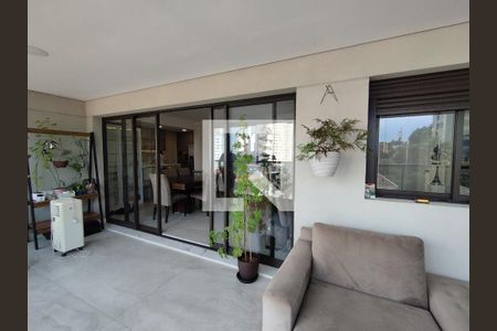 Apartamento à venda com 120m², 2 quartos e 2 vagasVaranda