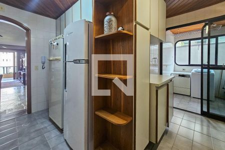 Apartamento para alugar com 110m², 3 quartos e 2 vagas Apartamento para alugar com 110m², 3 quartos e 2 vagasCozinha