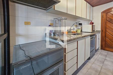 Apartamento para alugar com 110m², 3 quartos e 2 vagas Apartamento para alugar com 110m², 3 quartos e 2 vagasCozinha