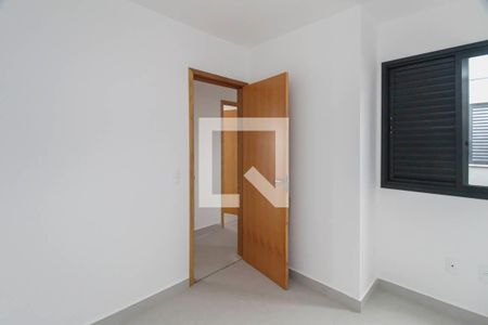 Casa de condomínio à venda com 75m², 2 quartos e 1 vaga Casa de condomínio à venda com 75m², 2 quartos e 1 vagaQuarto
