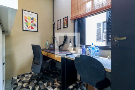 Casa à venda com 190m², 3 quartos e 2 vagas Casa à venda com 190m², 3 quartos e 2 vagasEdícula