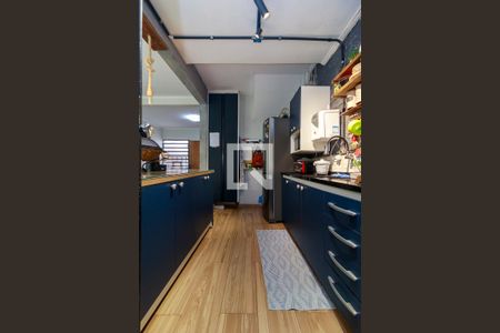 Casa à venda com 190m², 3 quartos e 2 vagas Casa à venda com 190m², 3 quartos e 2 vagasCozinha