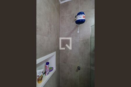 Casa à venda com 190m², 3 quartos e 2 vagas Casa à venda com 190m², 3 quartos e 2 vagasBanheiro