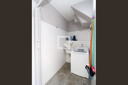 Casa à venda com 198m², 3 quartos e 4 vagasÁrea de Serviço