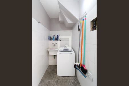 Casa à venda com 198m², 3 quartos e 4 vagasÁrea de Serviço