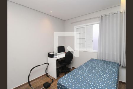 Casa à venda com 198m², 3 quartos e 4 vagasQuarto 2