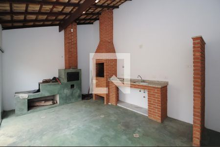 Casa à venda com 177m², 3 quartos e 6 vagas Casa à venda com 177m², 3 quartos e 6 vagasÁrea gourmet