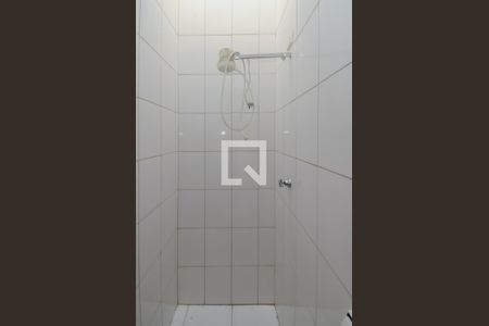 Casa à venda com 177m², 3 quartos e 6 vagas Casa à venda com 177m², 3 quartos e 6 vagasBanheiro de serviço