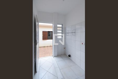 Casa à venda com 177m², 3 quartos e 6 vagas Casa à venda com 177m², 3 quartos e 6 vagasÁrea de Serviço