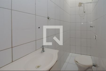 Casa à venda com 177m², 3 quartos e 6 vagas Casa à venda com 177m², 3 quartos e 6 vagasBanheiro de serviço