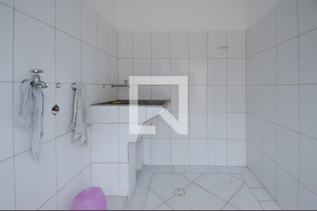 Casa à venda com 177m², 3 quartos e 6 vagas Casa à venda com 177m², 3 quartos e 6 vagasÁrea de Serviço