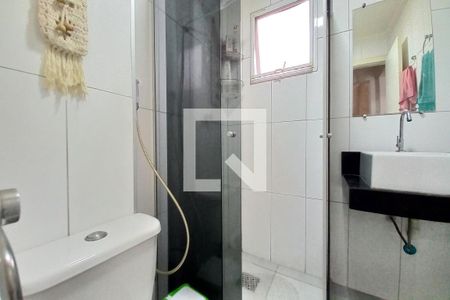 Apartamento à venda com 80m², 3 quartos e 1 vaga Apartamento à venda com 80m², 3 quartos e 1 vagaBanheiro