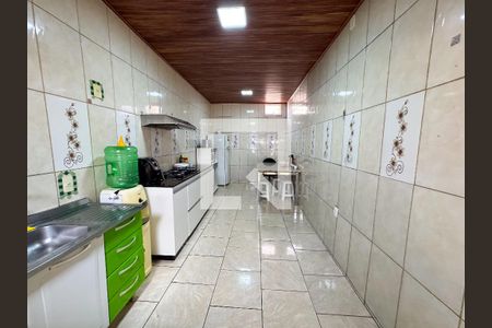 Casa à venda com 180m², 3 quartos e 2 vagasCozinha