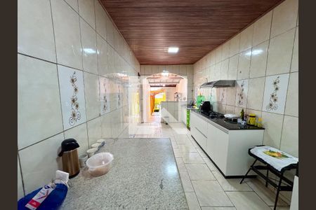 Casa à venda com 180m², 3 quartos e 2 vagasCozinha