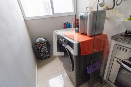 Apartamento à venda com 49m², 2 quartos e 1 vaga Apartamento à venda com 49m², 2 quartos e 1 vagaÁrea de Serviço