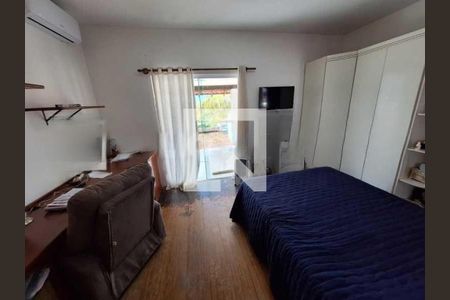 Casa à venda com 528m², 4 quartos e 3 vagas