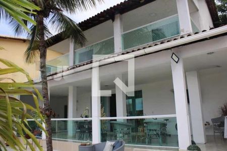 Casa à venda com 528m², 4 quartos e 3 vagas