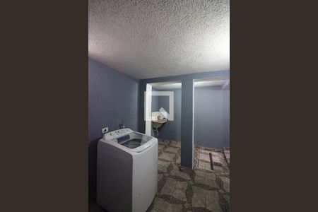 Casa à venda com 236m², 3 quartos e 2 vagasÁrea de Serviço