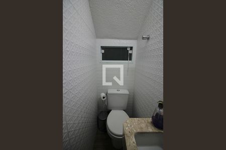 Casa à venda com 236m², 3 quartos e 2 vagasLavabo