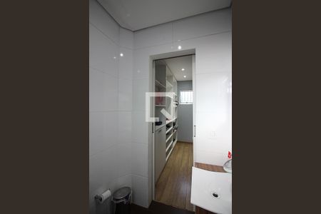 Casa à venda com 236m², 3 quartos e 2 vagasQuarto 1 - Suíte Banheiro