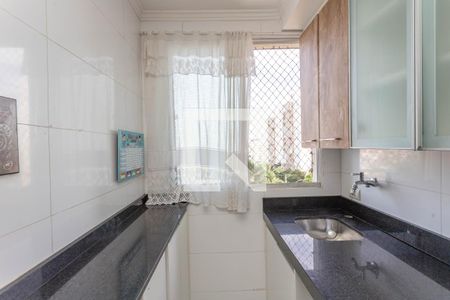 Apartamento à venda com 56m², 2 quartos e 1 vagaÁrea de serviço 