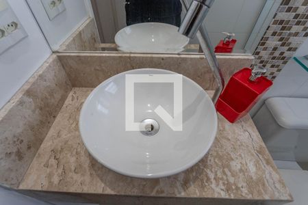 Apartamento à venda com 56m², 2 quartos e 1 vagaBanheiro social 