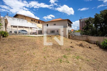 Casa para alugar com 580m², 5 quartos e 6 vagasQuintal