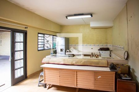 Casa para alugar com 580m², 5 quartos e 6 vagasSalão de Festas