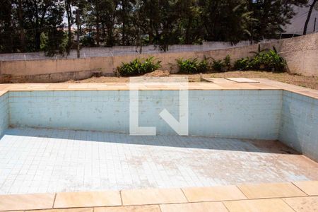 Casa para alugar com 580m², 5 quartos e 6 vagasPiscina