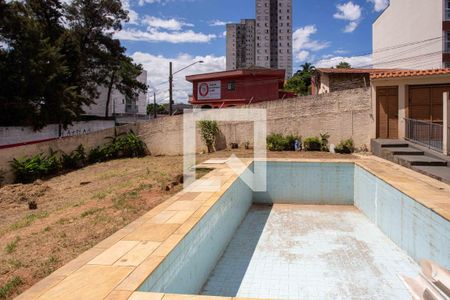 Casa para alugar com 580m², 5 quartos e 6 vagasPiscina