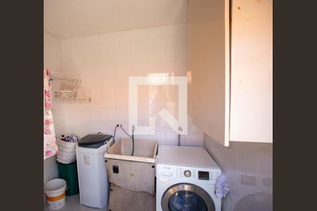 Casa para alugar com 580m², 5 quartos e 6 vagasÁrea de Serviço