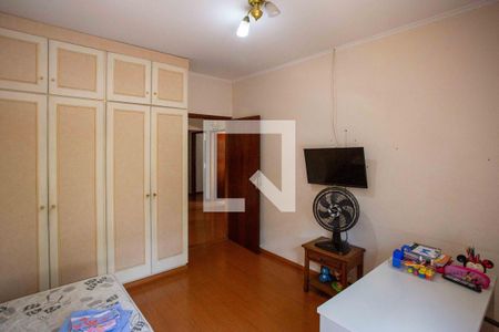 Casa para alugar com 580m², 5 quartos e 6 vagasQuarto 2