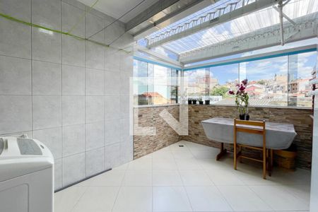 Casa à venda com 255m², 5 quartos e 2 vagas Casa à venda com 255m², 5 quartos e 2 vagasÁrea de Serviço e Churrasqueira - Casa 1